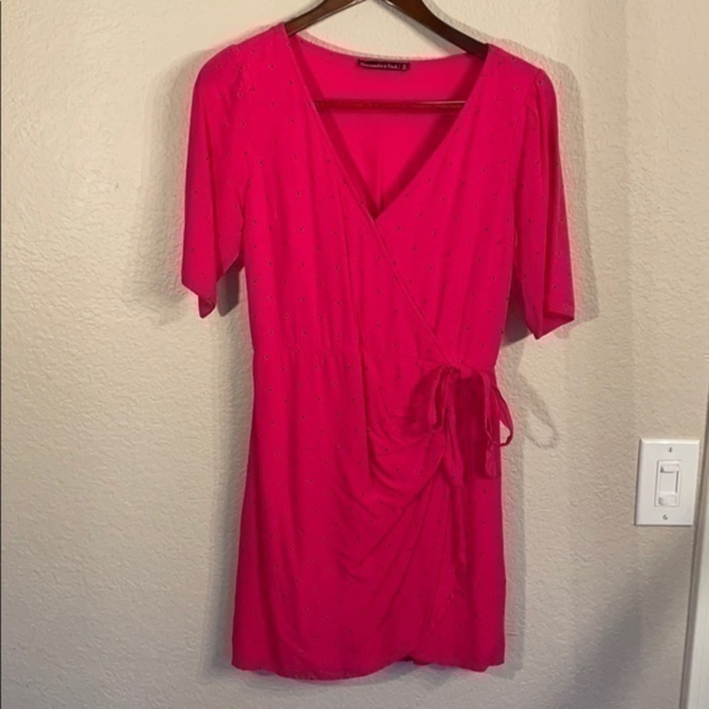 Abercrombie and Fitch pink polkadot dress small